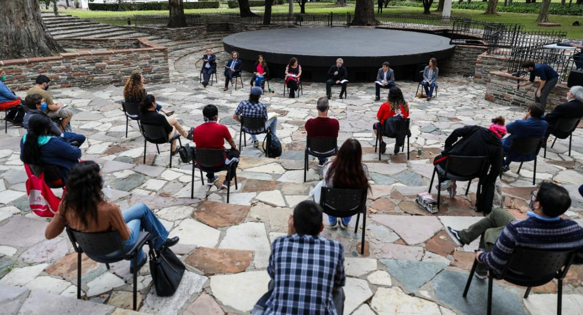 Alberto Fernández junto a referentes sociales de barrios populares de la Ciudad, AGENCIA NA