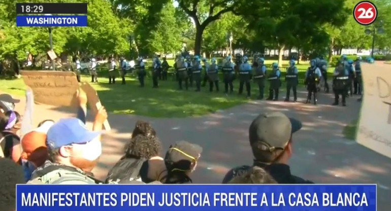 Marcha contra Donald Trump frente a la Casa Blanca, CANAL 26