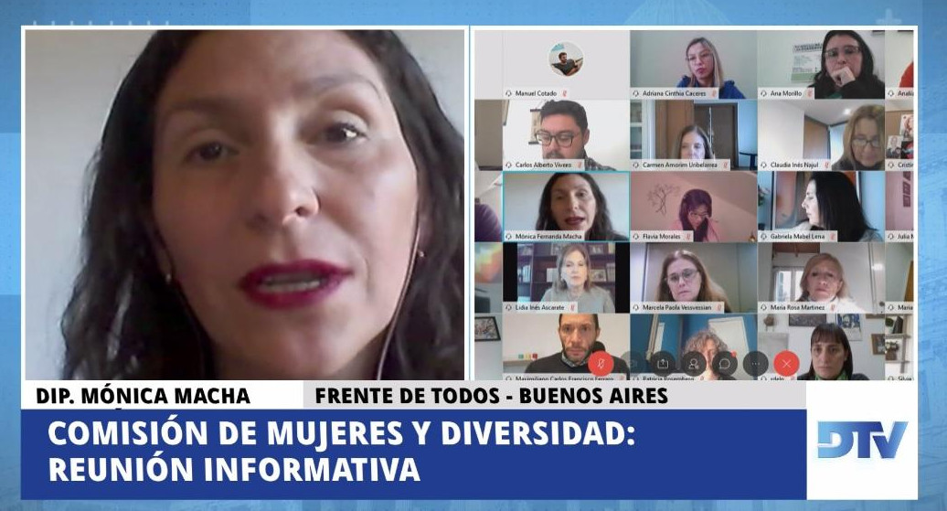 Mónica Macha en encuentro sobre derechos sexuales y reproductivas de las mujeres