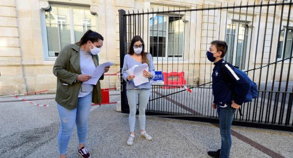 Vuelta a los colegios en Francia