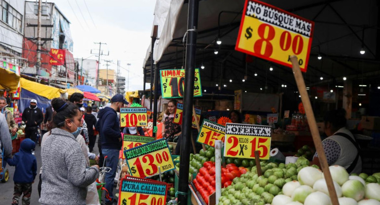 Consumo en México, REUTERS