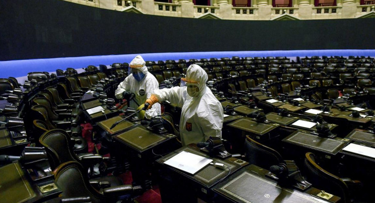 Coronavirus en el Congreso, desinfección, Agencia NA