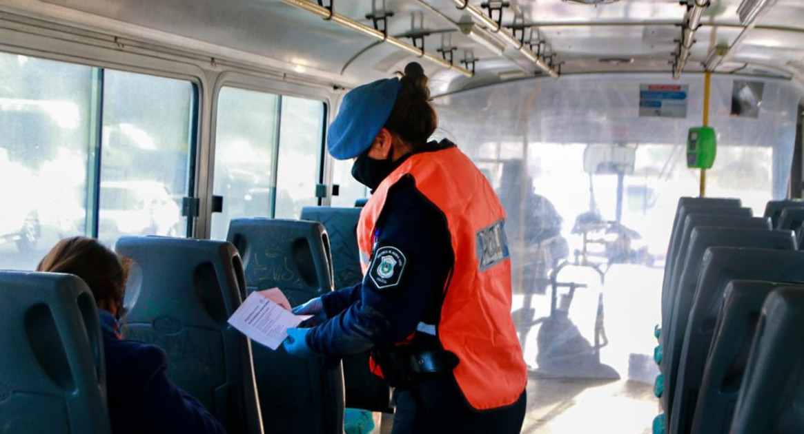 Coronavirus en Argentina, cuarentena estricta, transporte público, NA