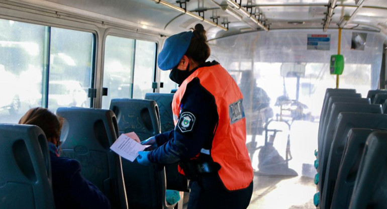 Coronavirus, Argentina, pandemia, controles en la calle NA