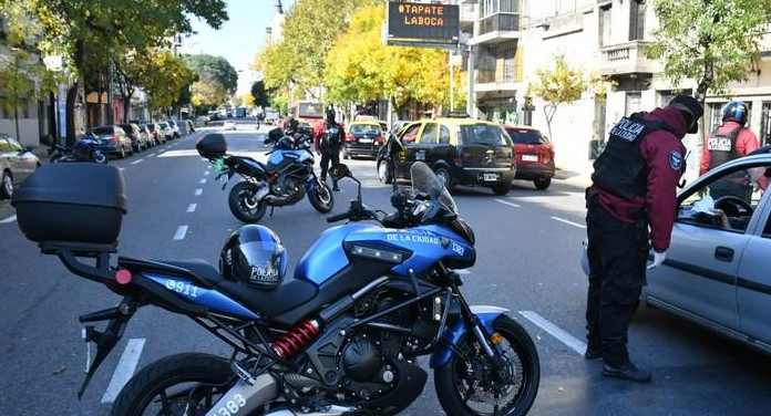 Cuarentena, coronavirus en Argentina, controles de tránsito de la Policía de la Ciudad, FOTO GZA. POLICÍA DE LA CIUDAD