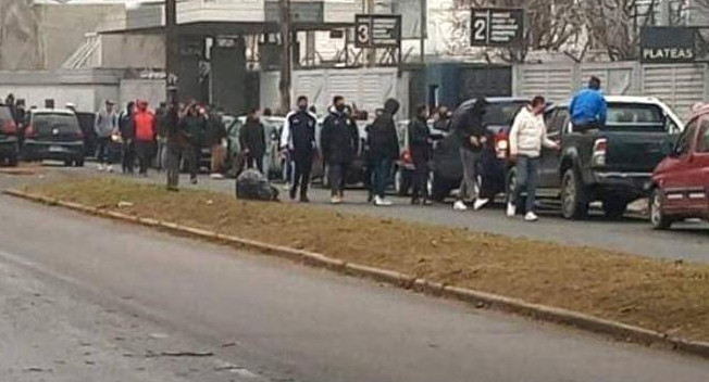 Barrabravas despidieron en caravana a delincuente asesinado por jubilado en Quilmes	