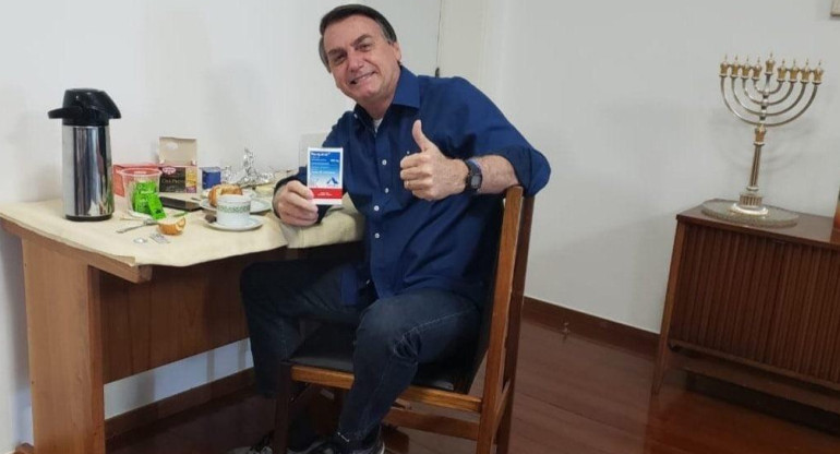 Jair Bolsonaro, test positivo de coronavirus, foto Twitter