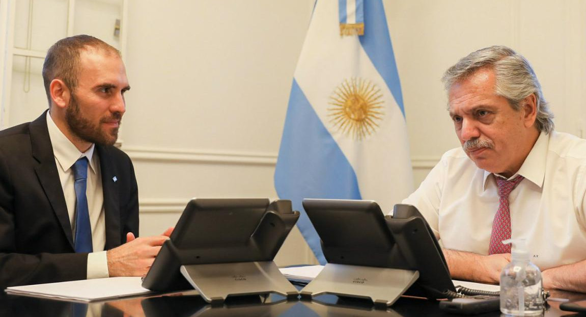 Martín Guzmán y Alberto Fernández. NA.