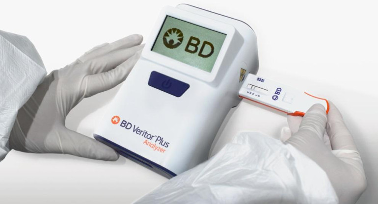 Test para COVID-19 con el BD Veritor Plus Analyzer