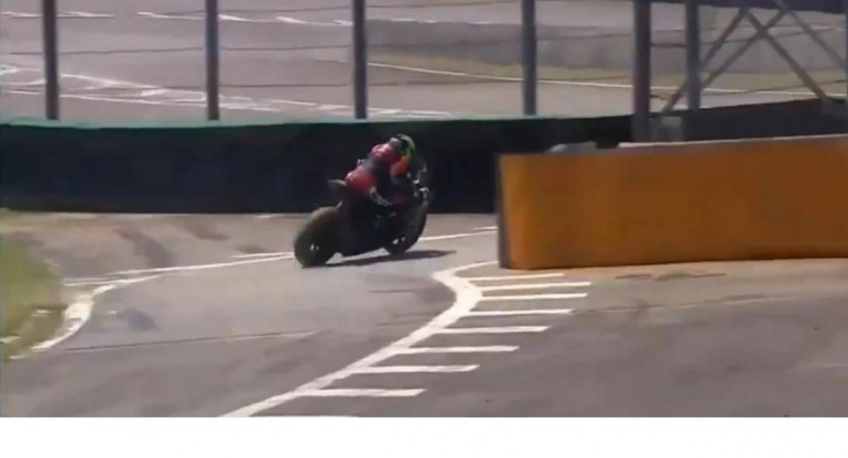 Accidente SuperBike Brasil