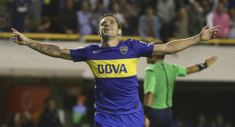 Fernando Gago, NA.