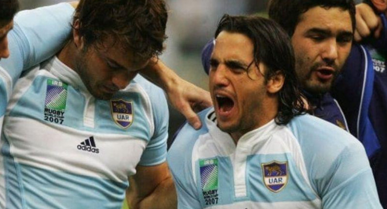 Agustín Pichot con la camiseta de Los Pumas