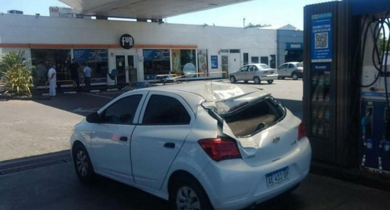 Tragedia a metros del Mercado Central por accidente con neumático