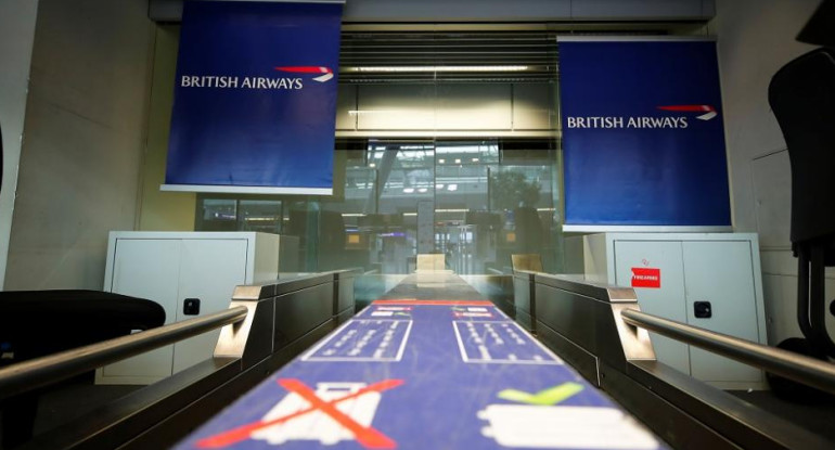 Aeropuerto de Duesseldorf en Alemania, cerrado por Coronavirus, Reuters.