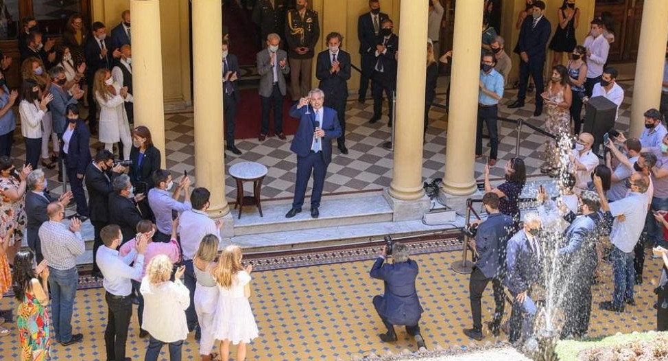 Brindis fin de año en Casa Rosada.