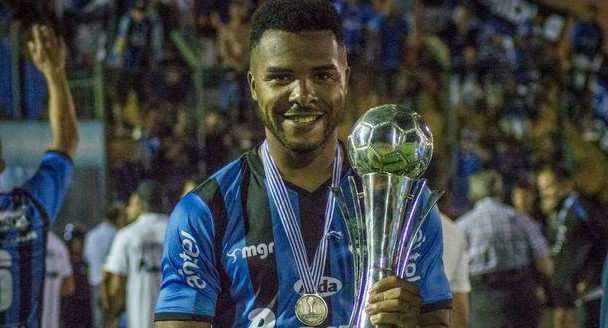 hallan muerto futbolista urugayo