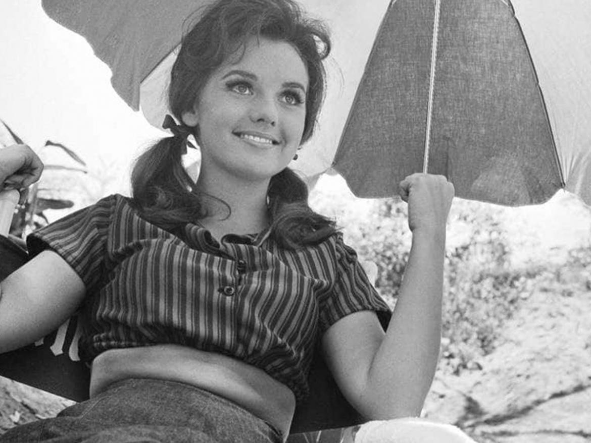 Dawn Wells en La Isla de Gilligan