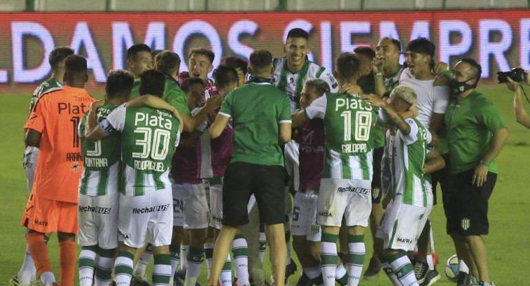 Banfield, Copa Diego Armando Maradona, Fútbol Argentino, NA.