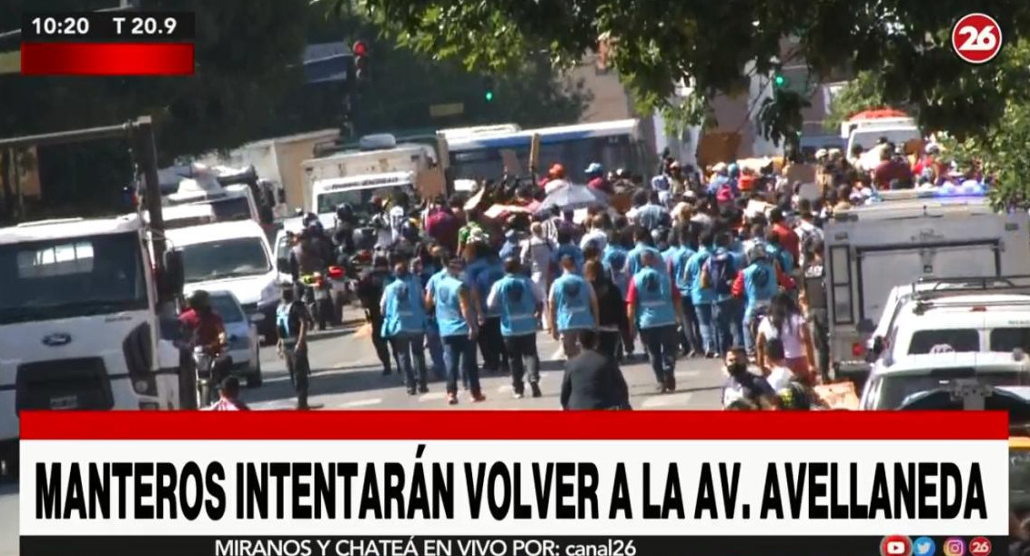 Protesta de manteros en Avellaneda, CANAL 26