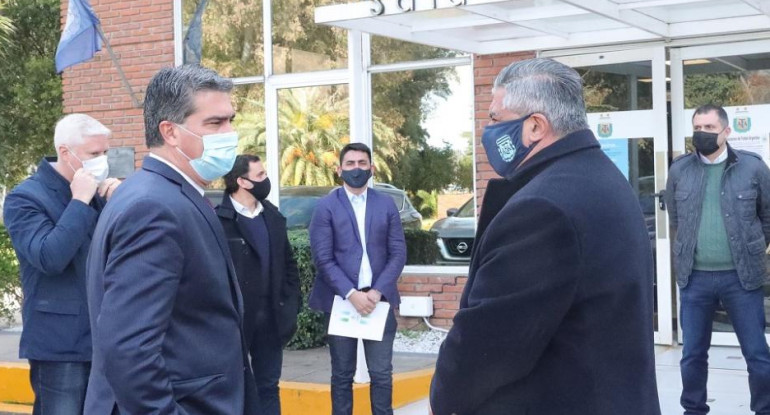 Jorge Capitanich y Claudio Tapia en el predio de AFA de Ezeiza.