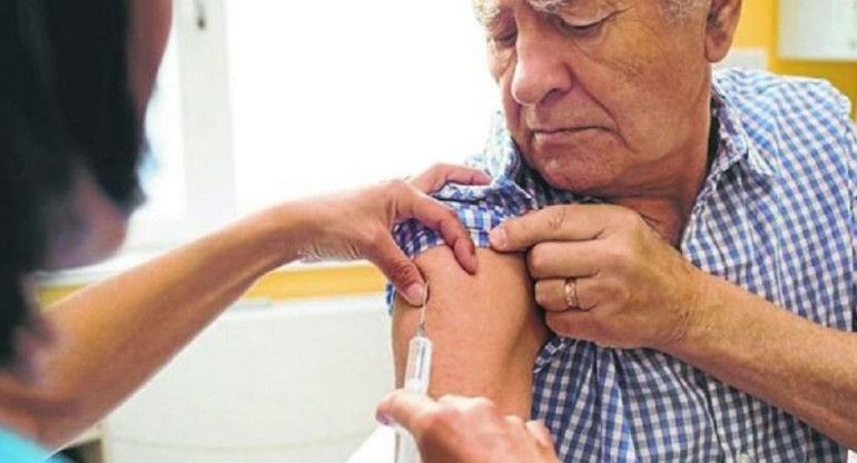 Vacuna de coronavirus en los adultos mayores 