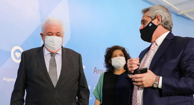 Alberto Fernández, Ginés González García y Carla Vizzotti