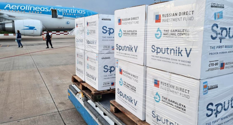 Vacuna rusa Sputnik V contra coronavirus, vuelo de Aerolíneas Argentinas, NA