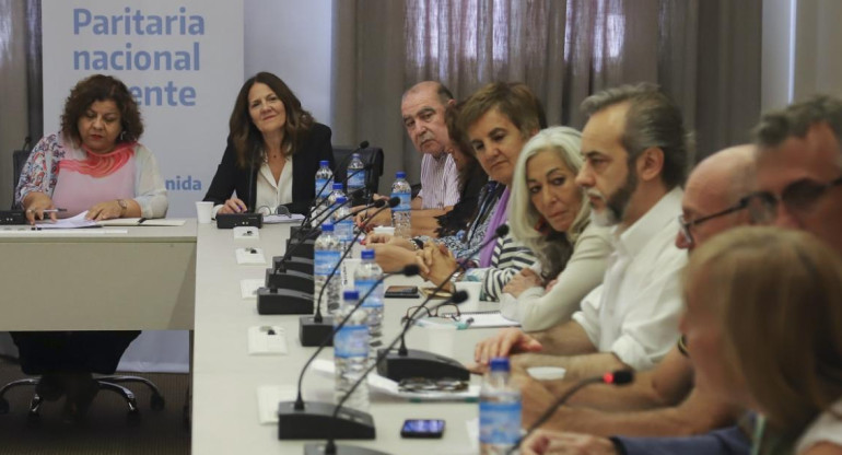 Docentes, gremios, reunión por paritarias, NA