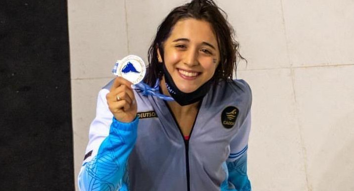 Delfina Pignatiello, natación