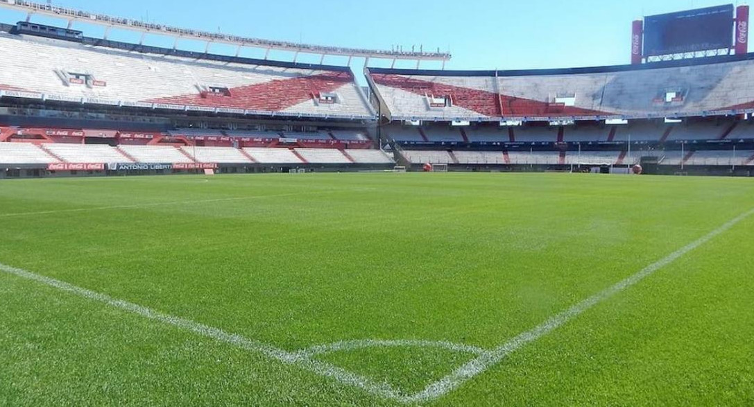 Cancha de River, Estadio Monumental vacío