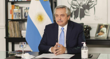 Alberto Fernández, AGENCIA NA