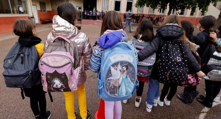 Coronavirus en Francia, covid, regreso a las aulas, clases, REUTERS