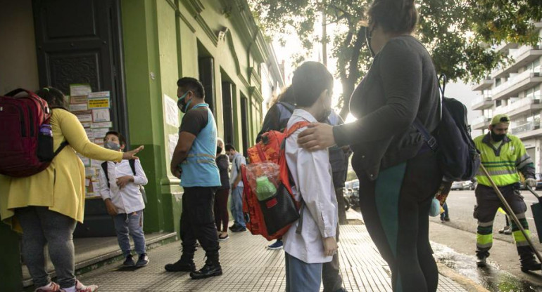 Clases presenciales en pandemia, Agencia NA