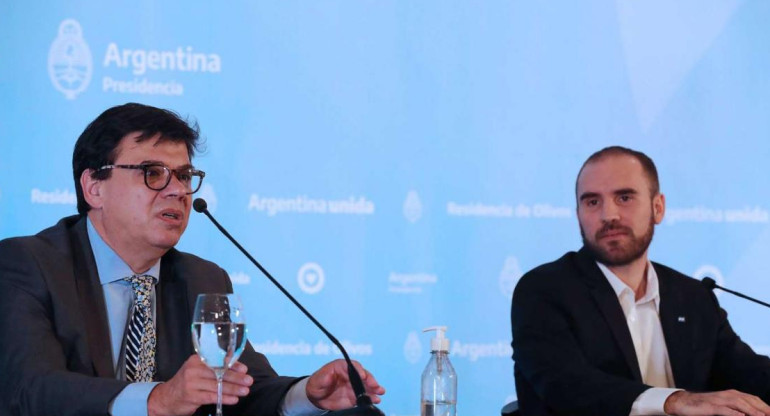 Martín Guzmán, Claudio Moroni, NA