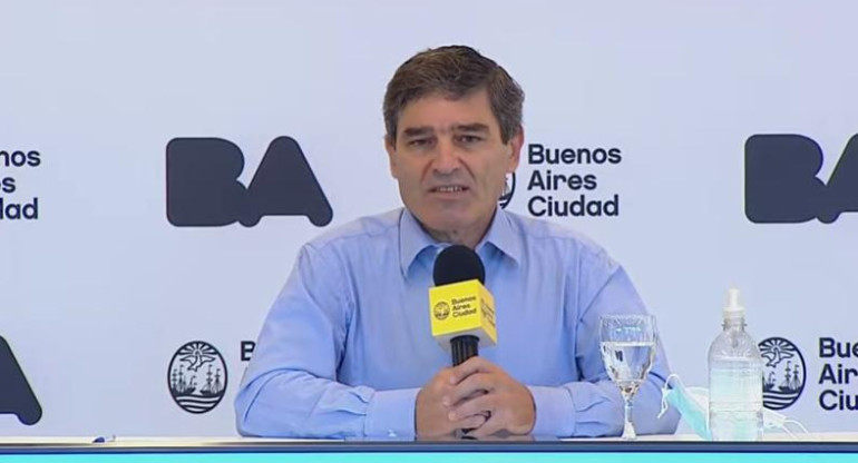 Fernán Quirós, ministro de Salud de la Ciudad, captura YouTube