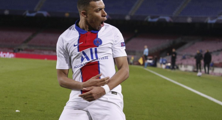 Kylian Mbappé, PSG, fútbol internacional, NA