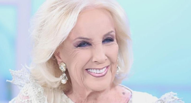 Mirtha Legrand, conductora, NA