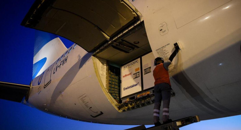 Avión de Aerolíneas Argentina, vacunas por coronavirus, foto Presidencia