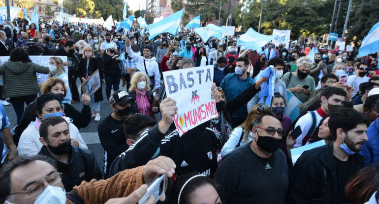 Manifestación contra el Gobierno en Córdoba, La Voz