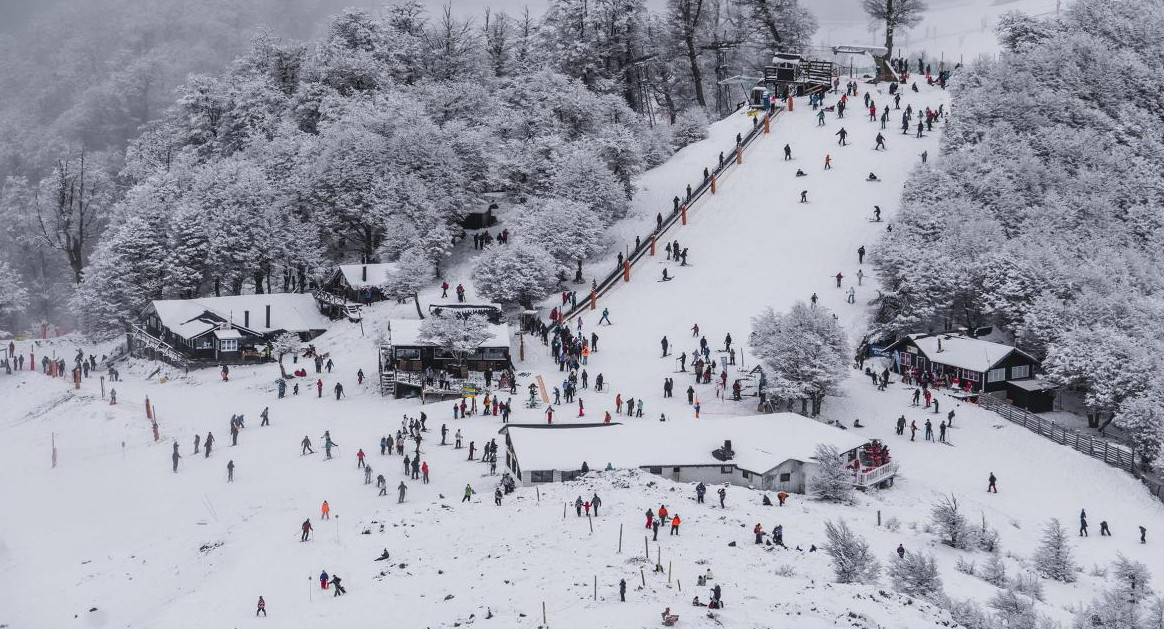 Nevadas en el Cerro Bayo de Villa La Angostura