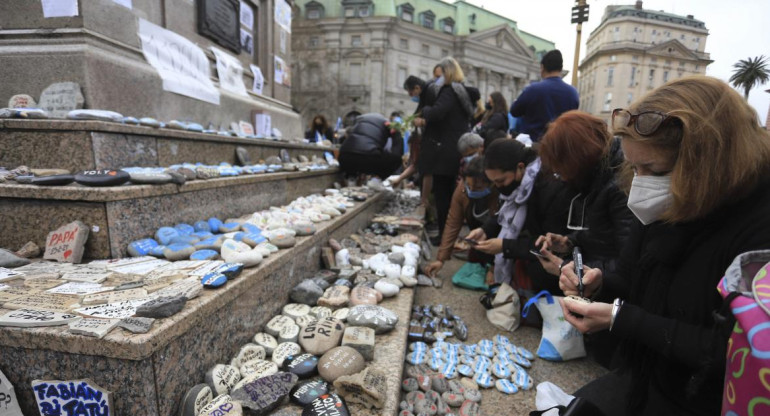 Marcha de las Piedras, Plaza de Mayo, agencia NA