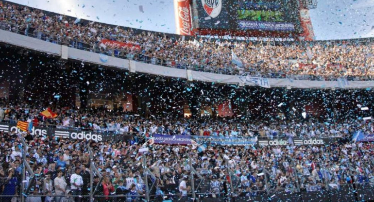 Estadio de River Plate, Monumental, canchas, fútbol, hinchada argentina, NA