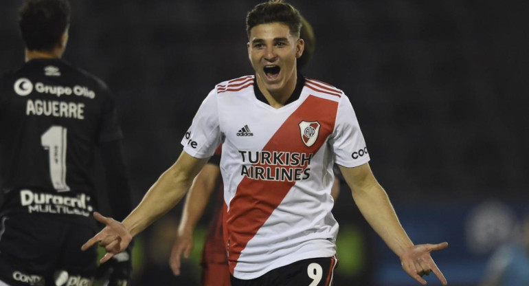 Julian Alvarez, River Plate, NA.