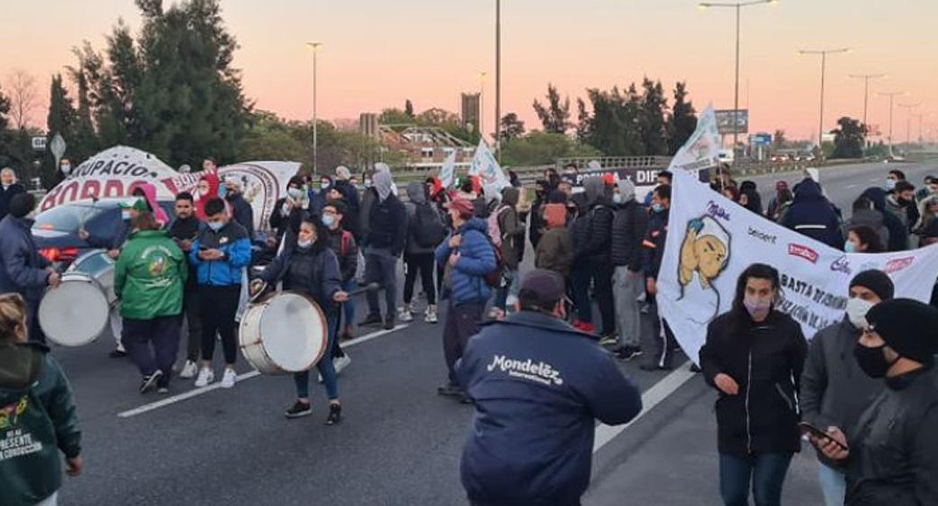 Corte por protesta en la Panamericana provocó demoras y caos de tránsito	