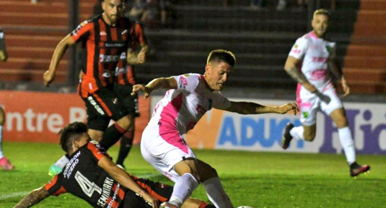 Patronato vs. Defensa y Justicia por la Liga Profesional de Fútbol