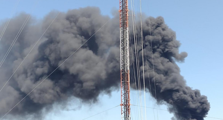 Incendio en Valentín Alsina