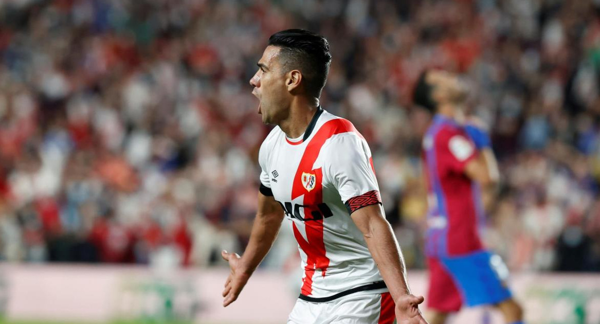 Festejo de Falcao para el Rayo Vallecano ante el Barcelona por La Liga, AGENCIA EFE