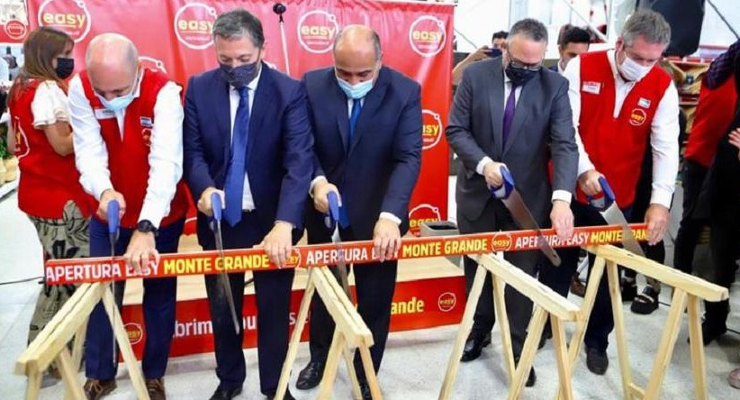 Fernando Gray, Juan Manzur y Matías Kulfas inauguraron una sucursal de Easy en Esteban Echeverría	