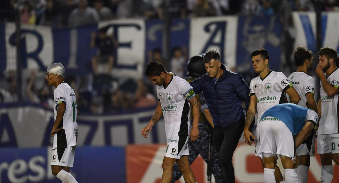 Quilmes vs Ferro, fútbol de ascenso