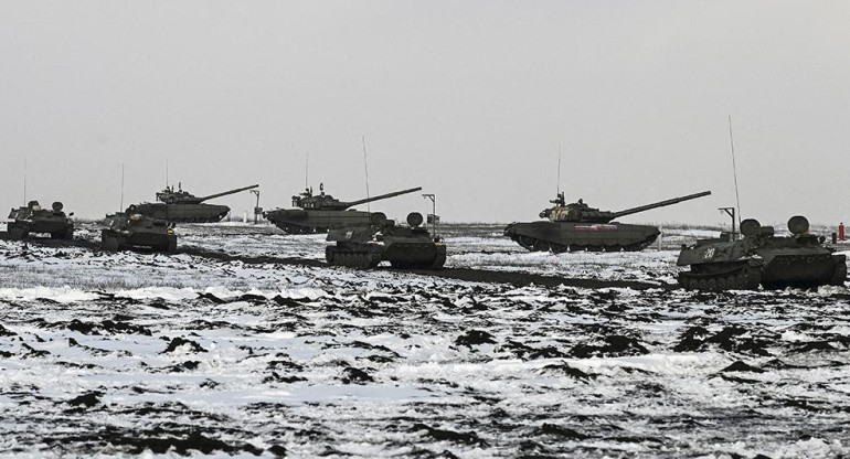 Conflicto entre Rusia y Ucrania, tanques de guerra rusos, Reuters